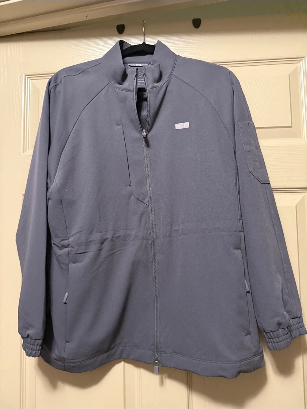 Figs Women's Lightweight Full-Zip Jacket - charcoal